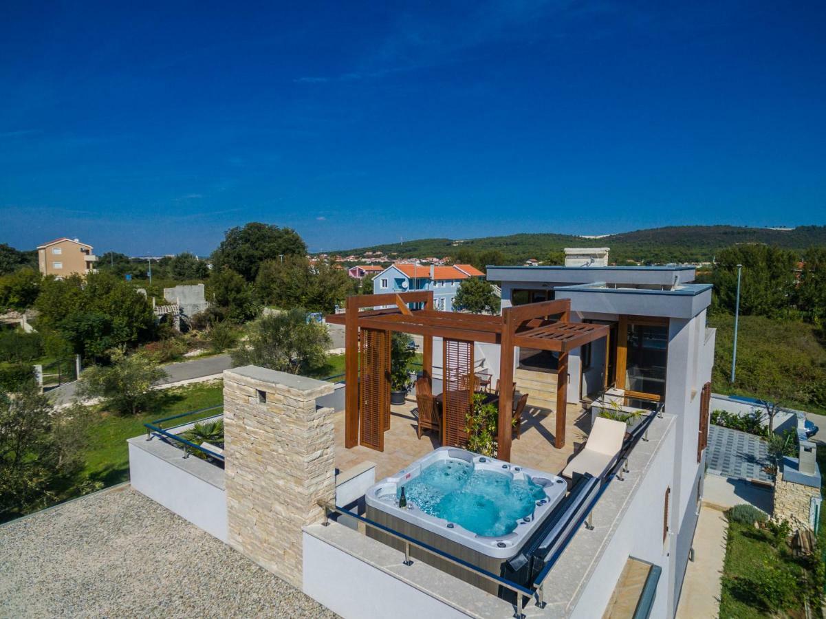 Villa Arbo Бибине Екстериор снимка